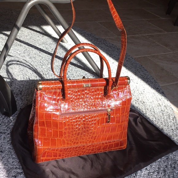 Pelle Digiada Crossbody/Hand Bag - Picture 2 of 8